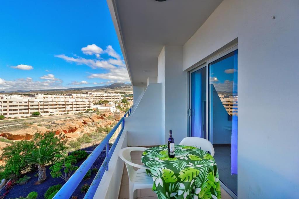 Bonito Estudio Playa Paraiso Con Vista Al Mar By Paramount Holidays Costa Adeje  Esterno foto